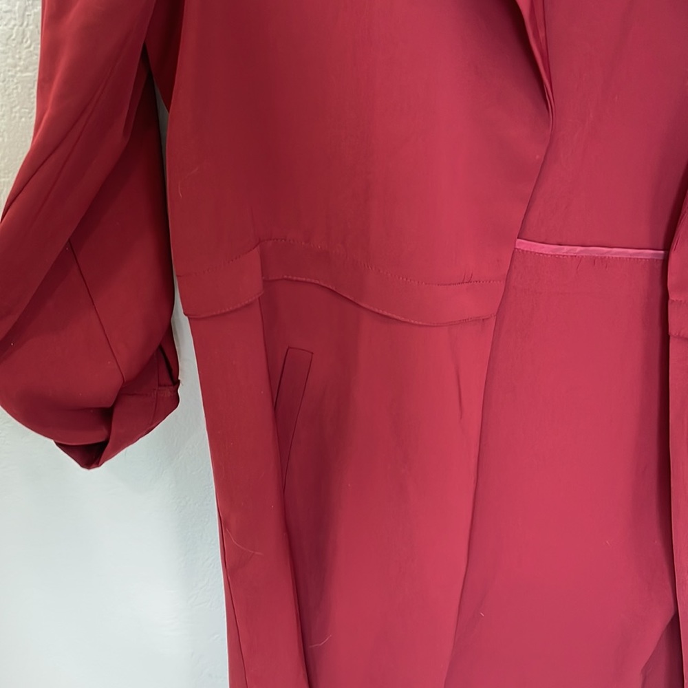Red shacket - Picture 2 of 3